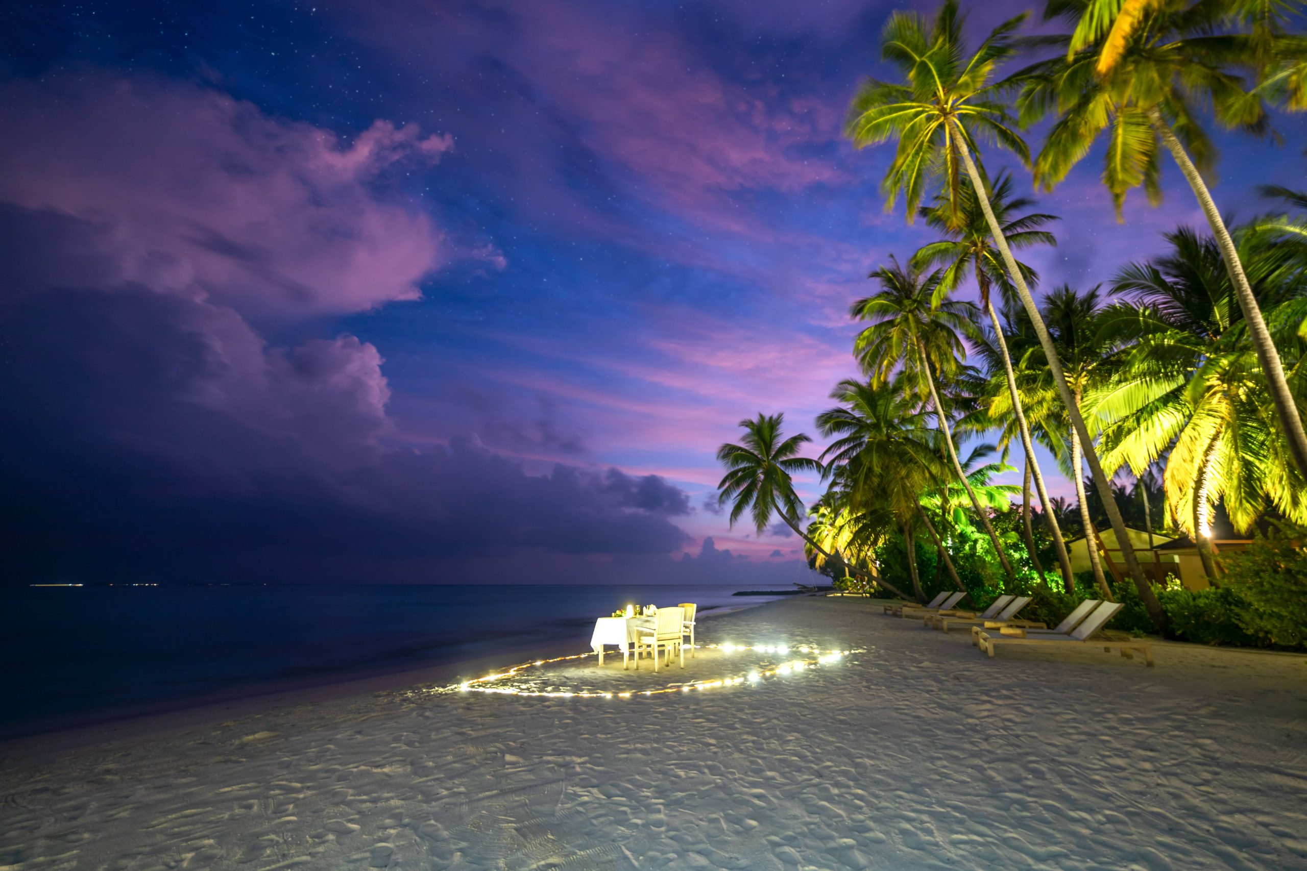 Experience Fiyavalhu Resort Maldives